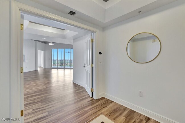 Building Photo - 1060 Borghese Ln