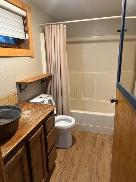 Building Photo - 8905 N Tongass Hwy