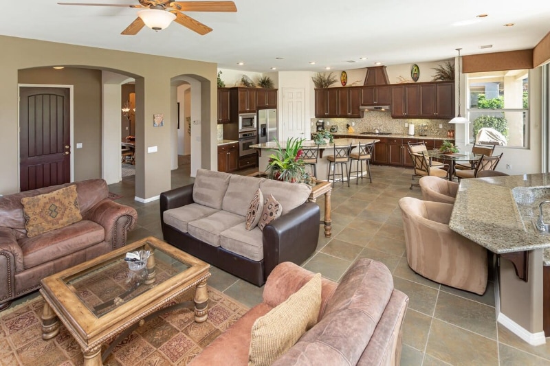 Building Photo - 57575 Seminole Dr