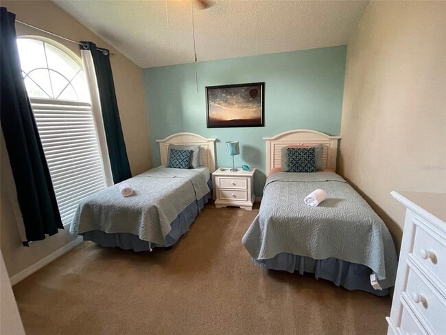 Building Photo - 16705 Fresh Meadow Dr