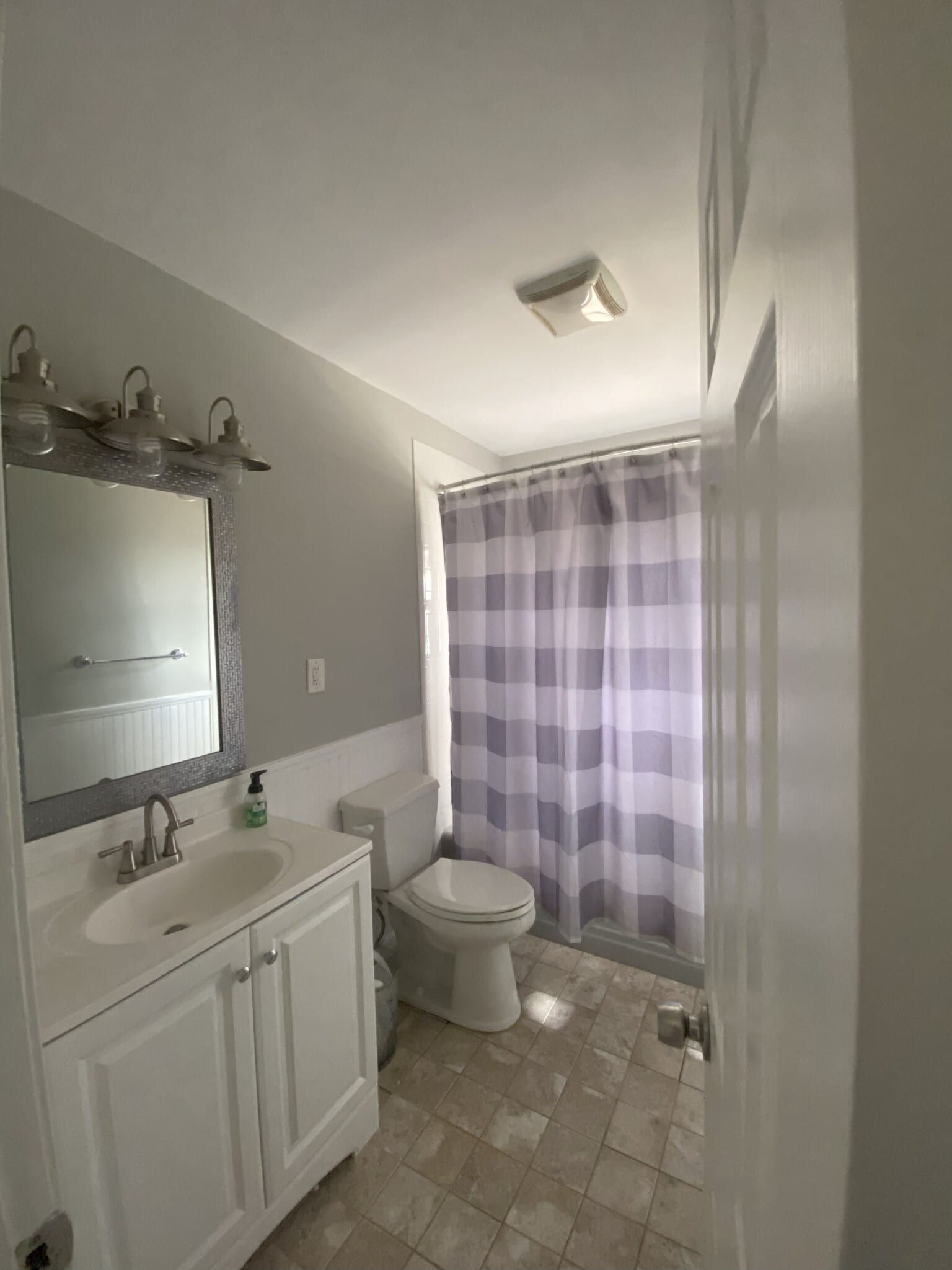 Bath - 3 Collier Dr W
