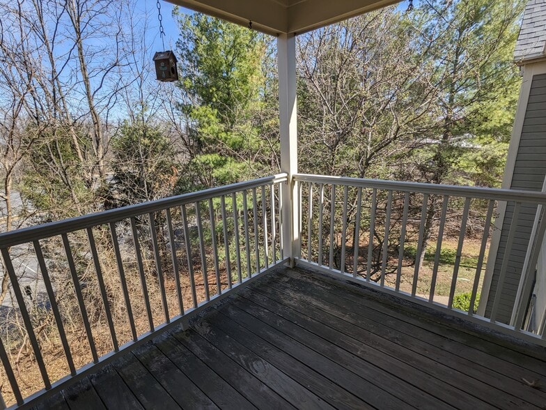 Building Photo - 13101 Briarcliff Ter