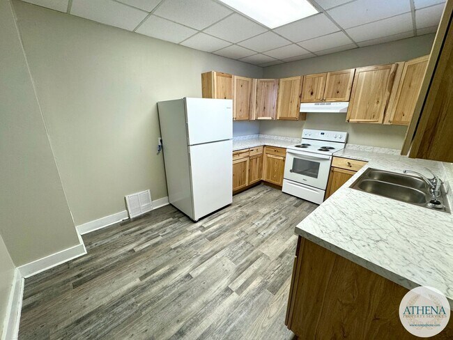 Building Photo - 225 N Sprigg St