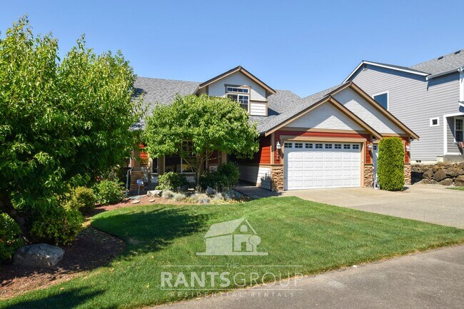 Building Photo - Beautiful Home in Hawks Prairie