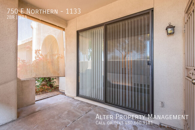 Building Photo - Private Condo in the Heart of Phoenix