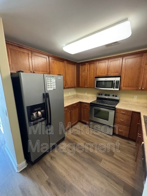 Building Photo - 14 Winter Lake Cir