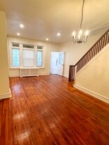 Building Photo - 2413 S 64th St