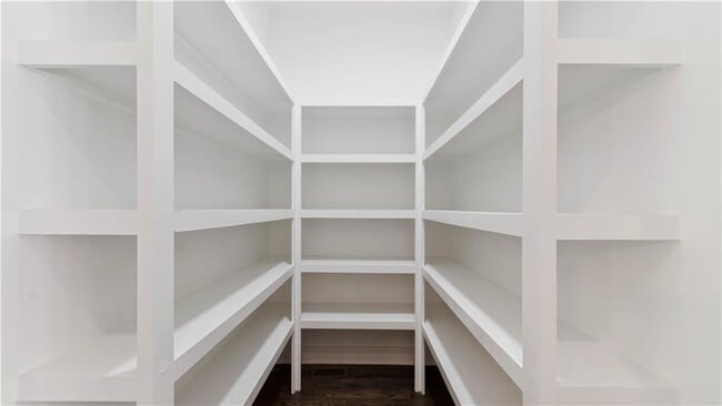 Building Photo - 208 Indian Hills Trail