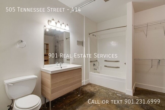 Building Photo - 505 Tennessee St