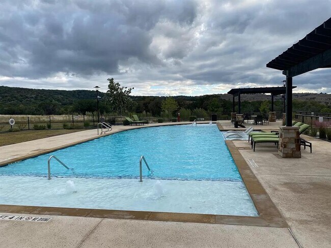 Building Photo - 6728 Llano Stage Trl