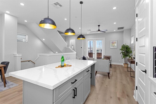 Building Photo - 1616 Euel St