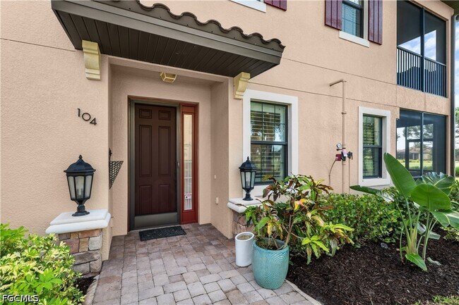 Building Photo - 8760 Bellano Ct
