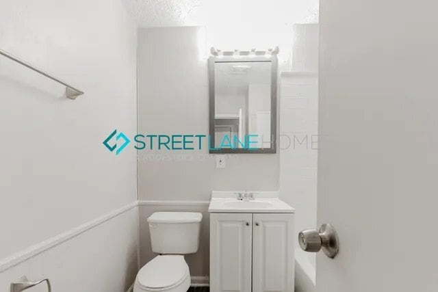 Building Photo - 3727 Breen Dr