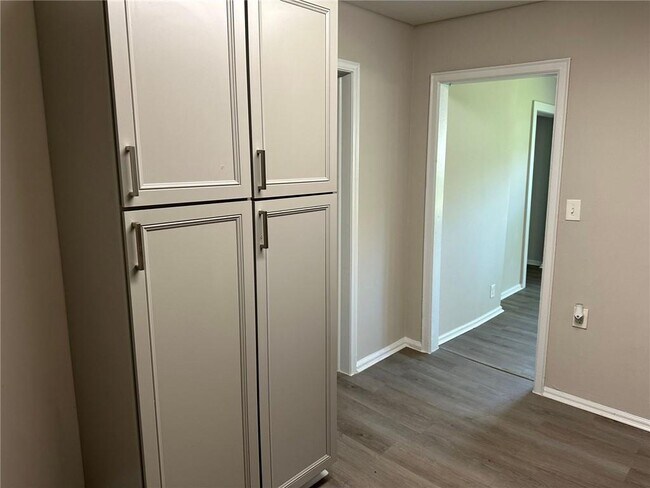 Building Photo - 4119 Brenda Dr