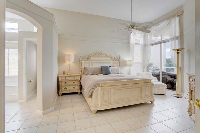 Building Photo - 126 Sunset Bay Dr