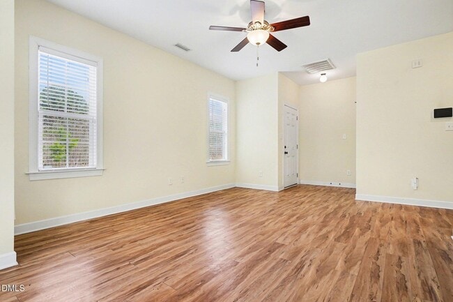 Building Photo - 1471 Thanksgiving Fire Rd