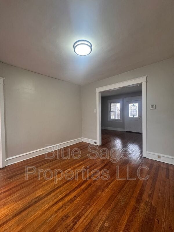 Building Photo - 1411 Lawrence Rd