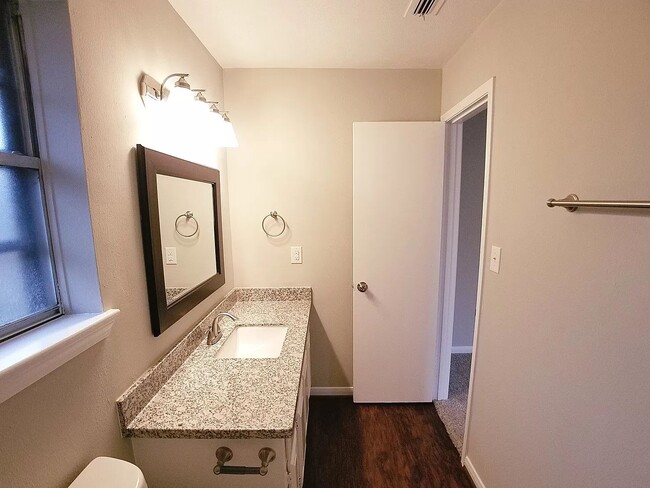 Building Photo - 3523 Mayfield Oaks Ln