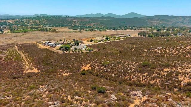 Building Photo - 2090 Quail Meadow Rd