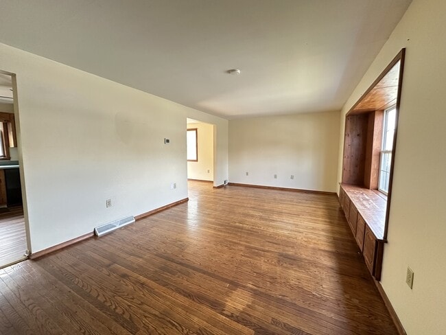 Building Photo - 1522 Princess Anne Dr