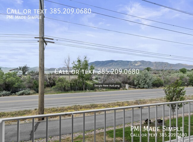 Building Photo - 1107 E Hatch Row