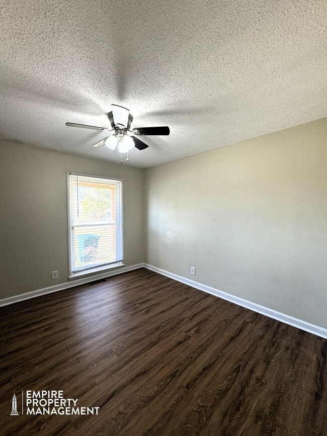 Building Photo - Available For Immediate Move-In!