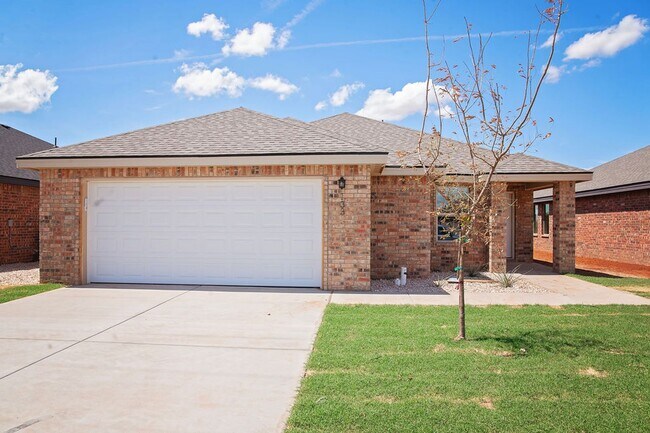 Primary Photo - Fresh, Functional, and Move-In Ready | Sil...