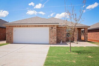 Building Photo - Fresh, Functional, and Move-In Ready | Sil...