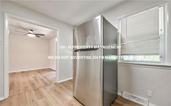 Building Photo - 10822 W 49th St