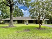 Building Photo - 9384 S Riveroaks Dr