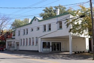 Building Photo - 601 Overton St