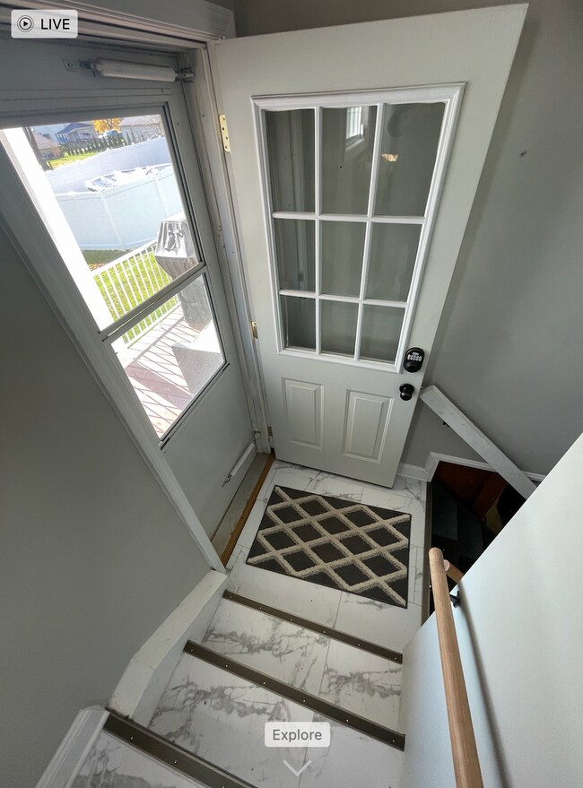 Building Photo - Beautiful Cape Cod 3 bedroom 2 bath- Ellwood City