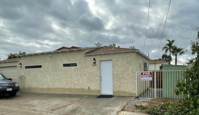 Primary Photo - 5624 Meade Ave