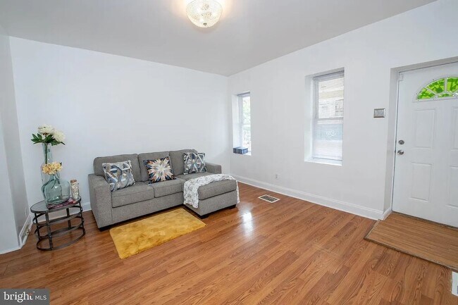 Building Photo - 5309 Belfield Ave