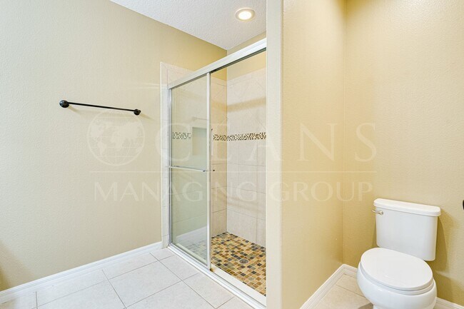 Building Photo - Beautiful 3-Bedroom Home for Rent in Port Orange Plantation