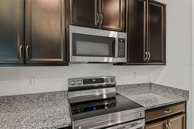 Building Photo - 356 Camellia Ct
