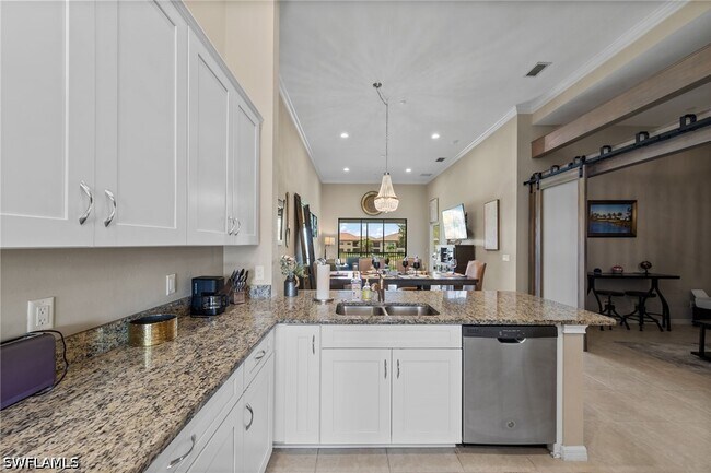 Building Photo - 9366 Pocida Ct