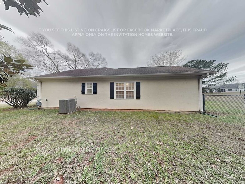 Building Photo - 130 Breakwater Way