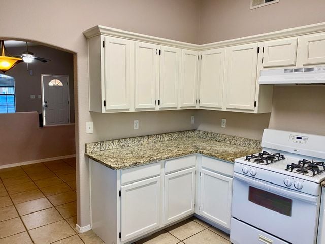 Building Photo - 4008 Tierra Venado Dr