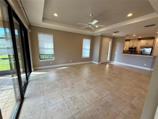 Building Photo - 8724 Bellussi Dr