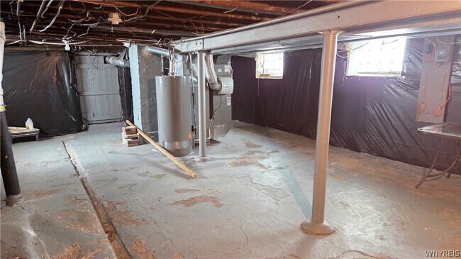 Building Photo - 552 29th St