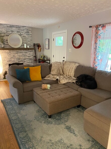 Livingroom - 57 Burdsall Ave