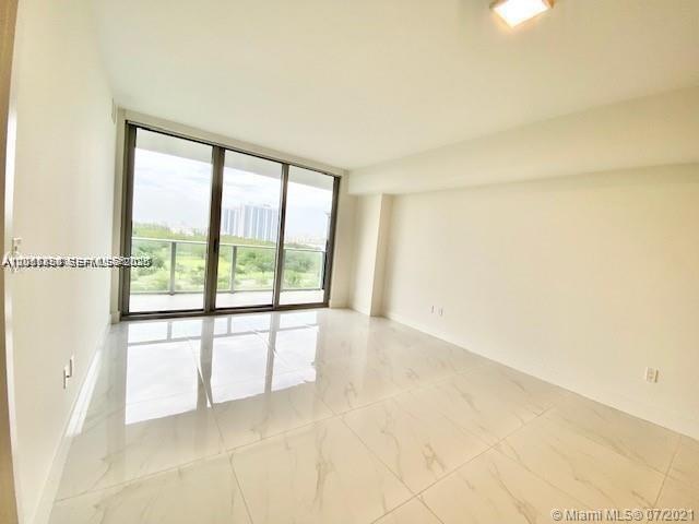Building Photo - 16385 Biscayne Blvd