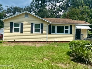Building Photo - 1349 Menna St