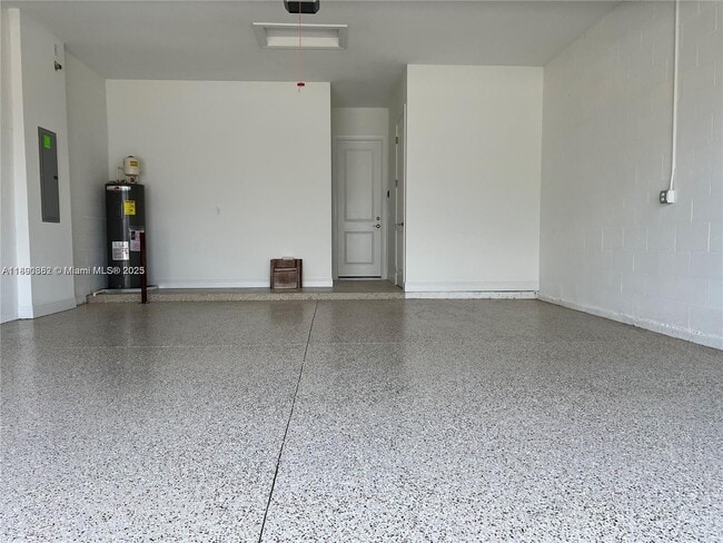 Building Photo - 9387 SW Pepoli Way