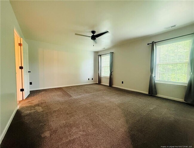 Building Photo - 69 River Oak St