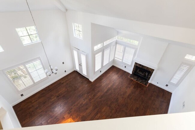 Building Photo - Spacious Laguna Niguel 3 Bed 2 Bath Condo Near Dana Point Harbor