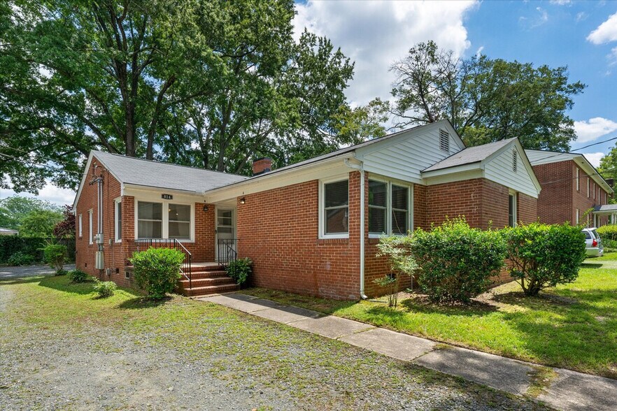 Building Photo - 1001 Watts St