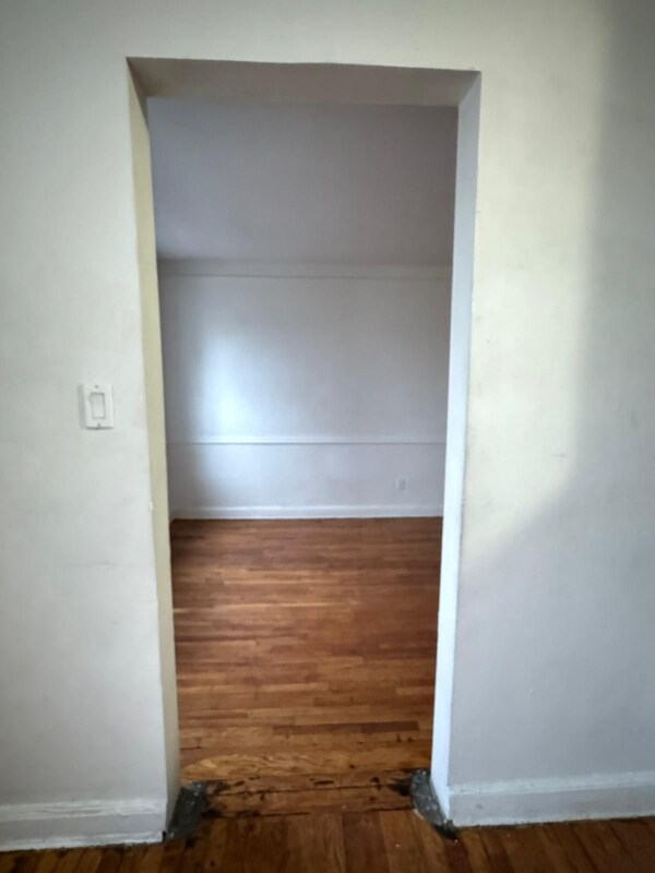 Building Photo - 129 N Walnut St