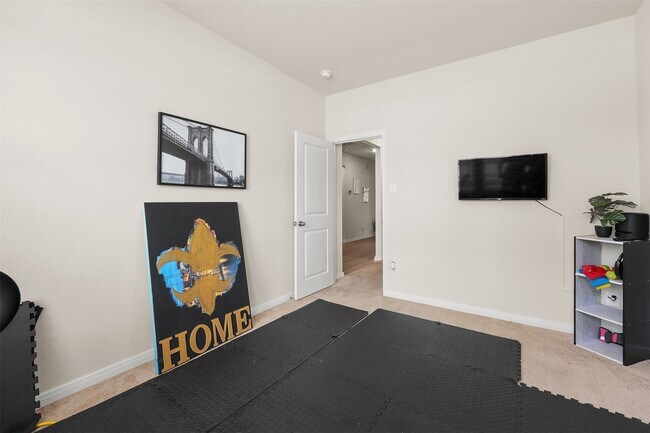 Building Photo - 14209 Freeboard Dr